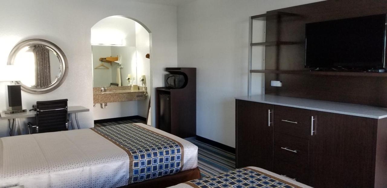 Homebridge Inn And Suites Beaumont Zewnętrze zdjęcie