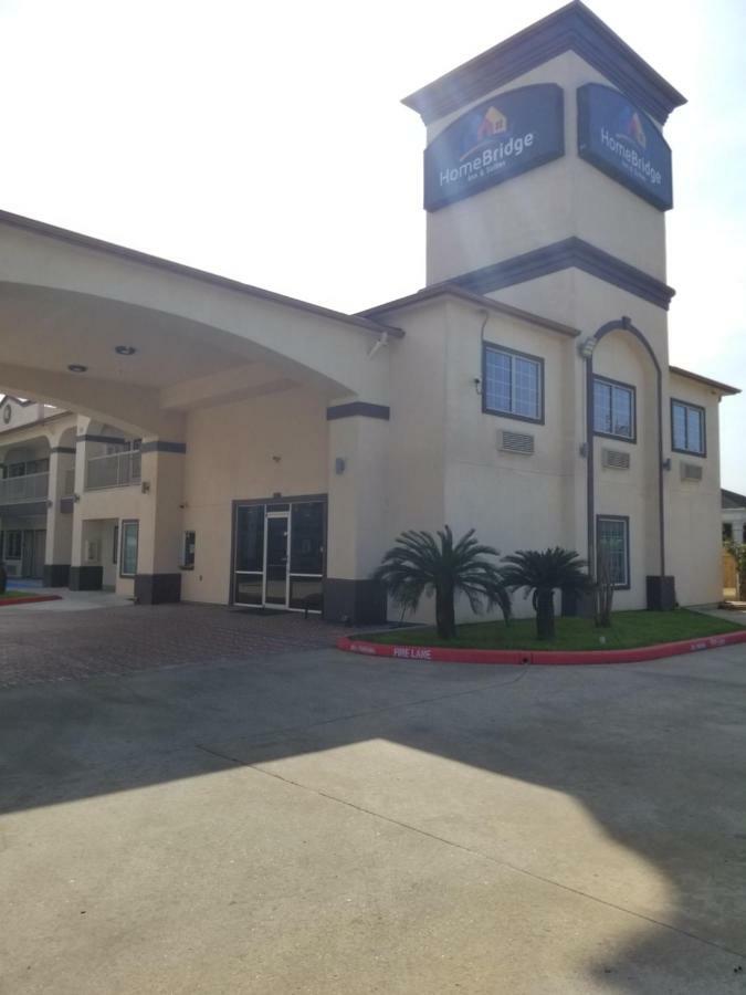 Homebridge Inn And Suites Beaumont Zewnętrze zdjęcie